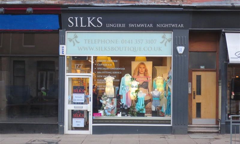 Silks ad that ‘objectified women’ banned