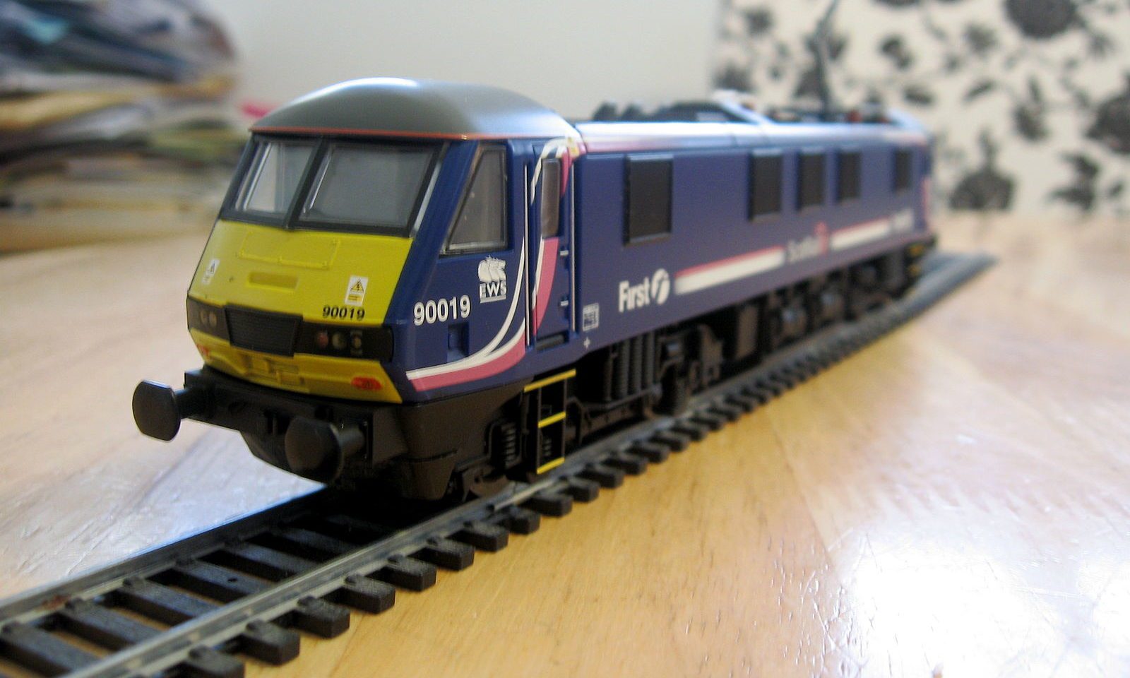 Mike Ashley takes consultancy role at Hornby