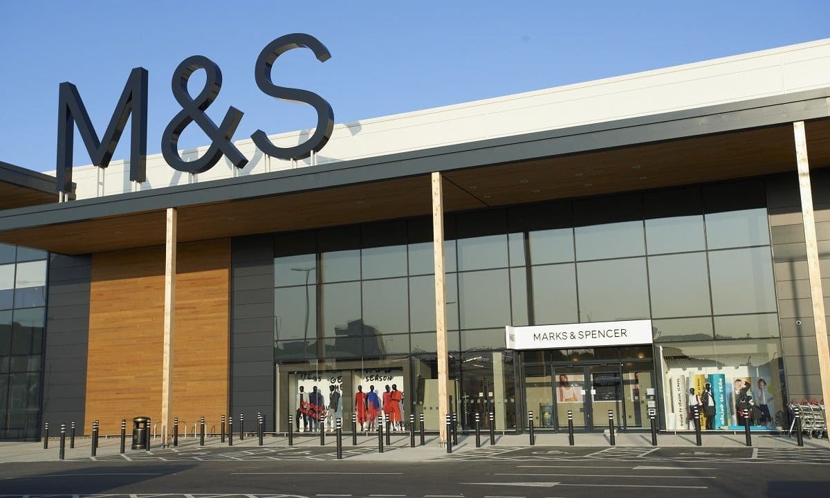 Moody’s downgrades M&S credit score to negative
