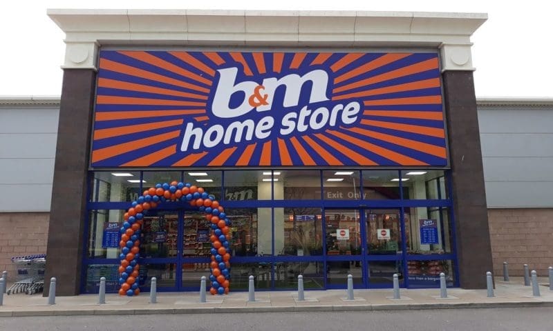 B&M fined record £480,000 for selling knives to children