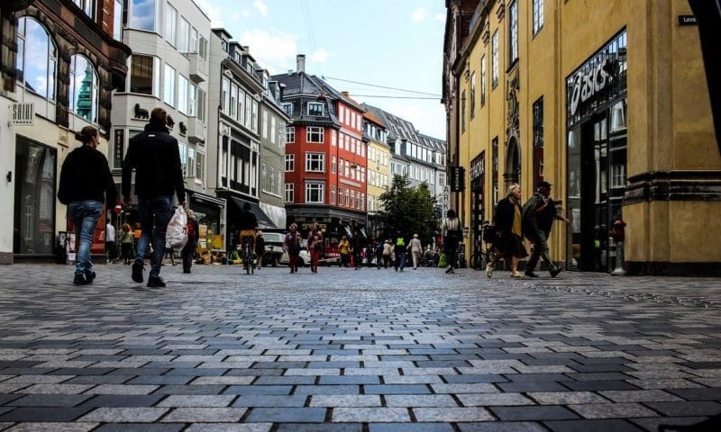 20,000 shops gone from high street since 2010