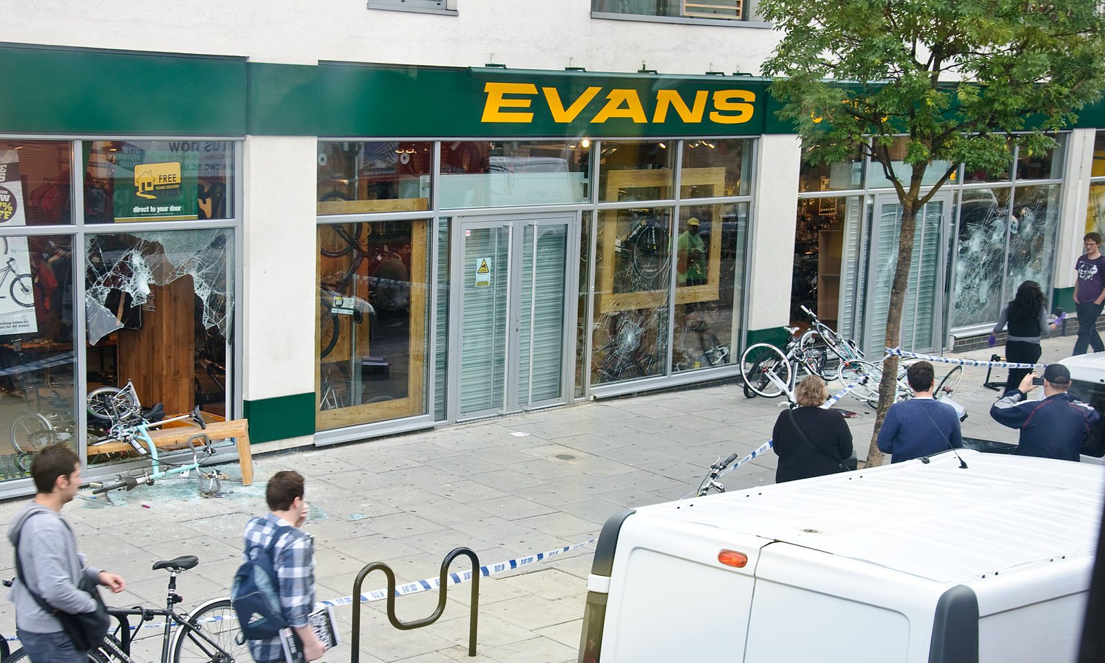 Evans Cycles to close stores despite ‘almost all profitable’