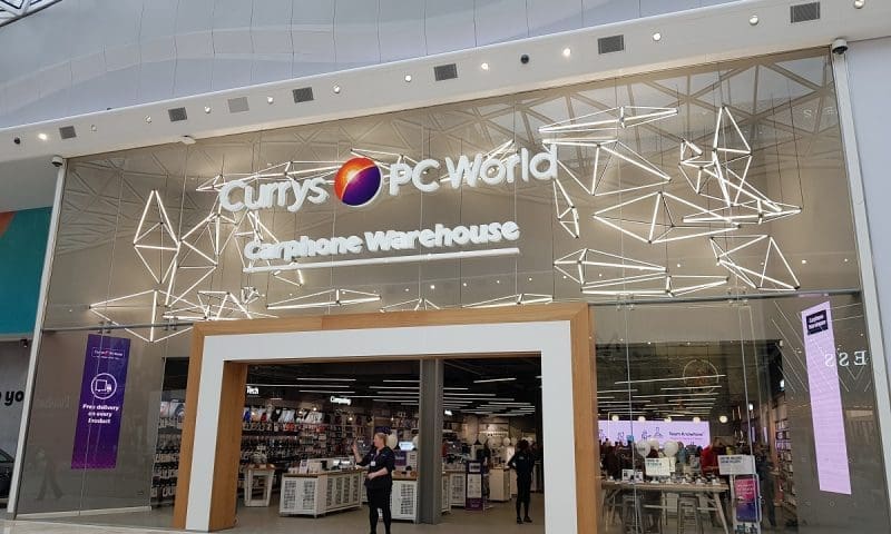 Shares dive as Dixons Carphone reports £440m H1 loss