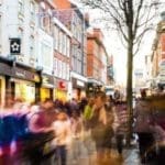 UK retail footfall drops 2.6% as heatwave slows shopping recovery