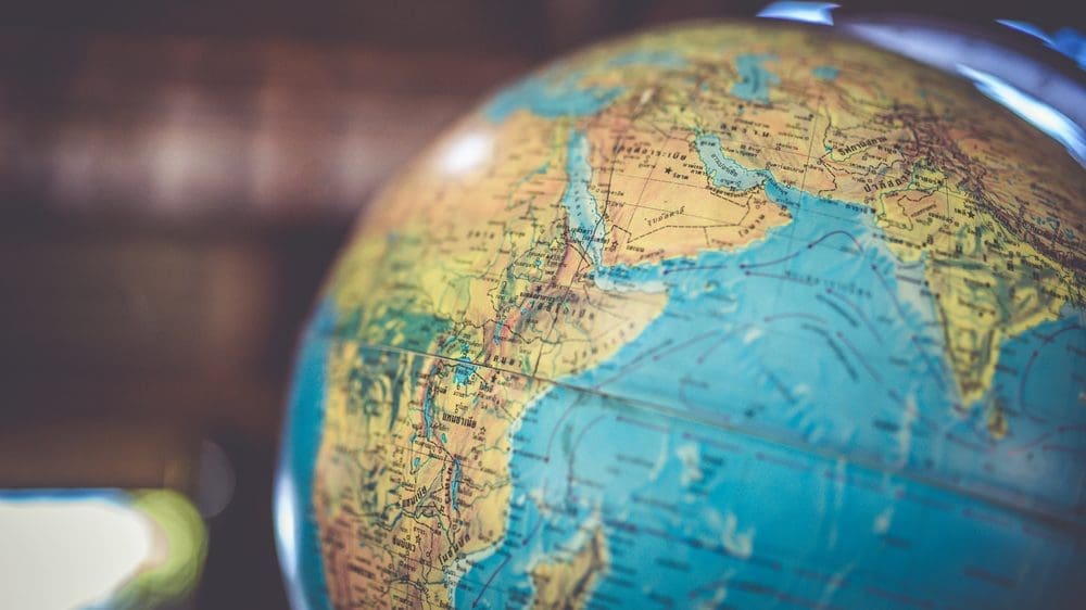 Banking red tape holding back UK retailers abroad