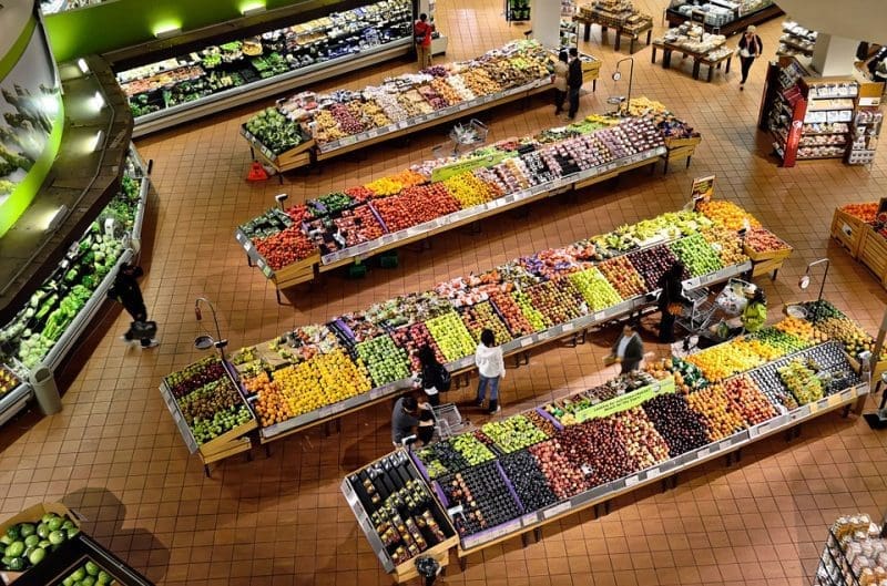 Supermarket sales rise 9.6% amid Easter boost