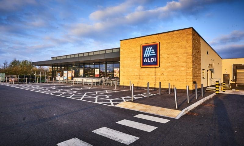 Aldi to remove over 2 billion pieces of plastic by 2025