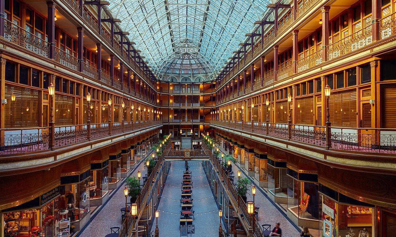 Retail landlords reined in, France gets touch on tax havens, and insurers face biggest ever payouts