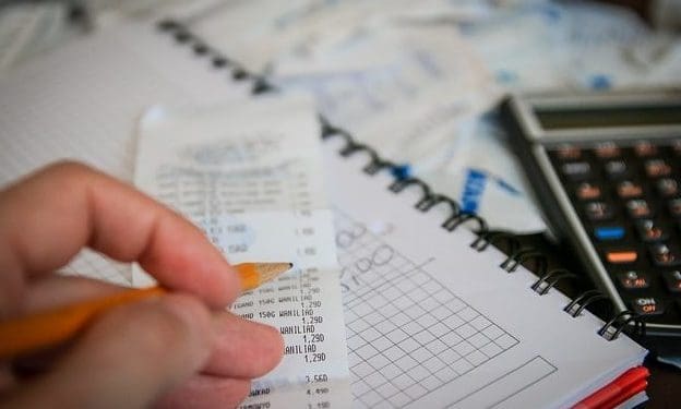 FCA asks companies to delay preliminary financial accounts