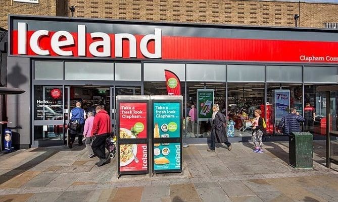 Iceland posts record profits as £1 range proves popular