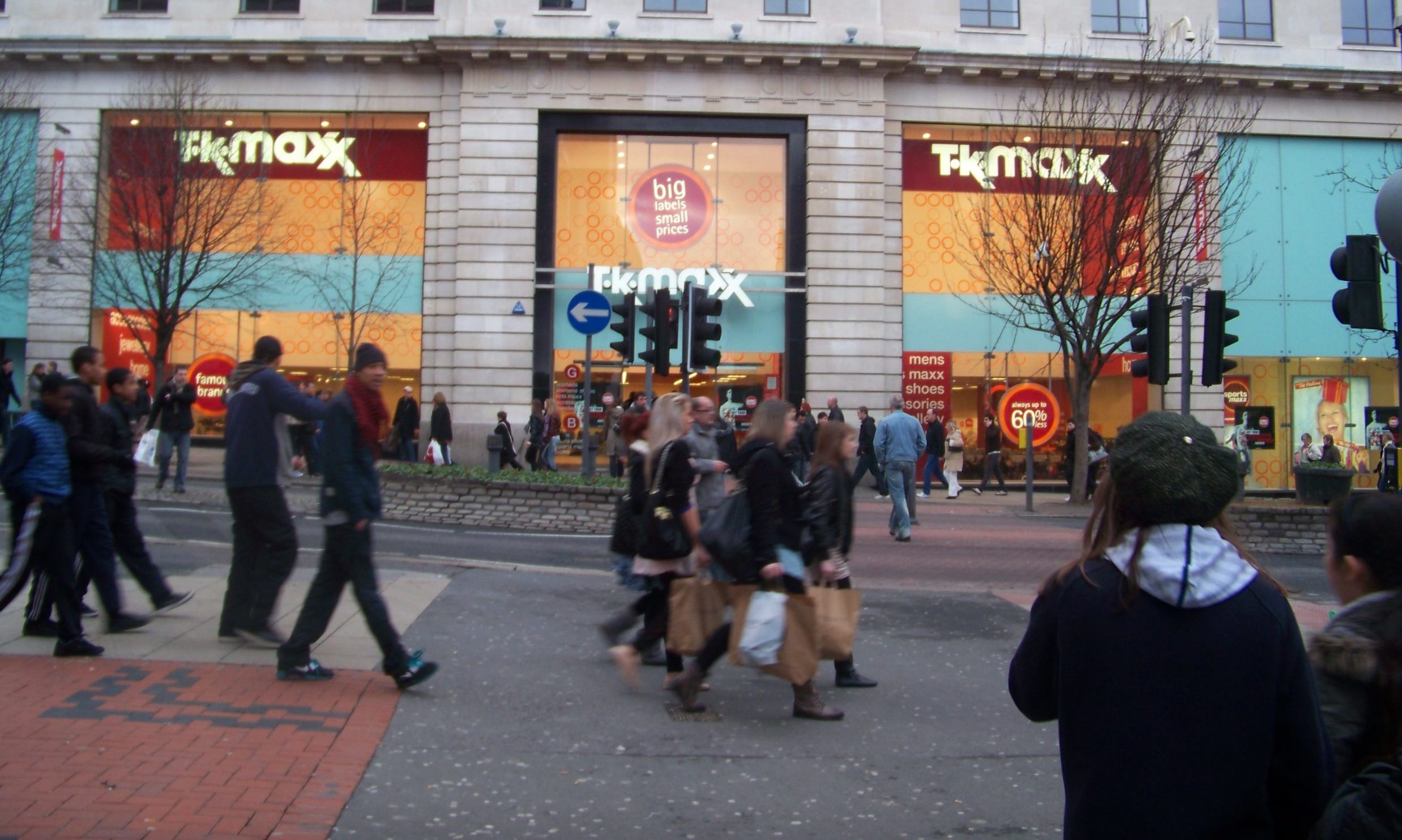 TK Maxx closes UK stores amid Covid-19 virus outbreak