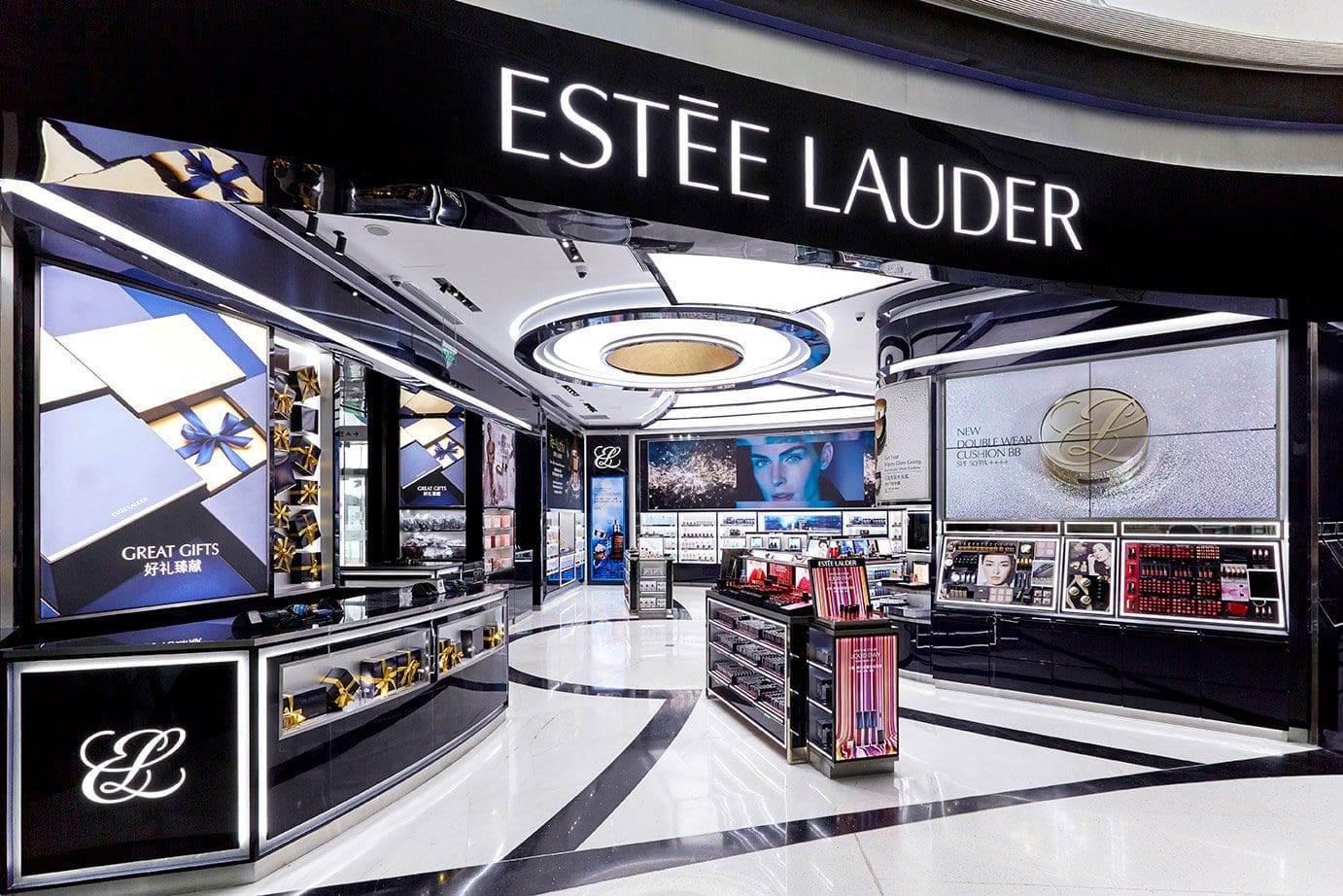 Estée Lauder to axe up to 2,000 jobs