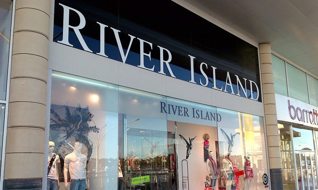 River Island falls to £32.2m loss