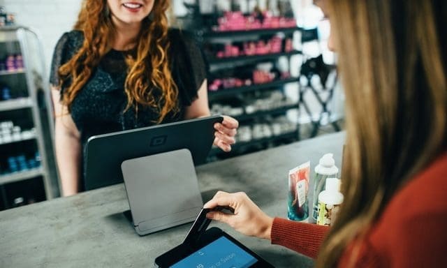 Unemployment at lowest level in 50 years as pay levels fall