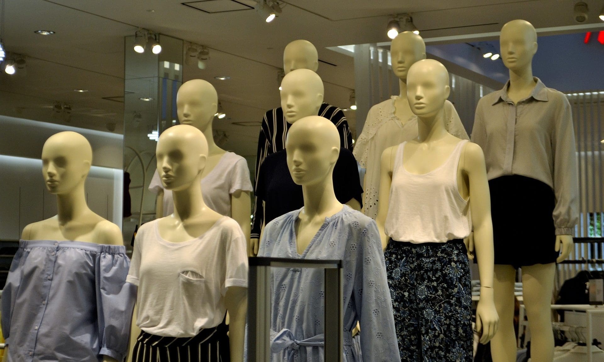 L Brands announces new president and chief HR officer