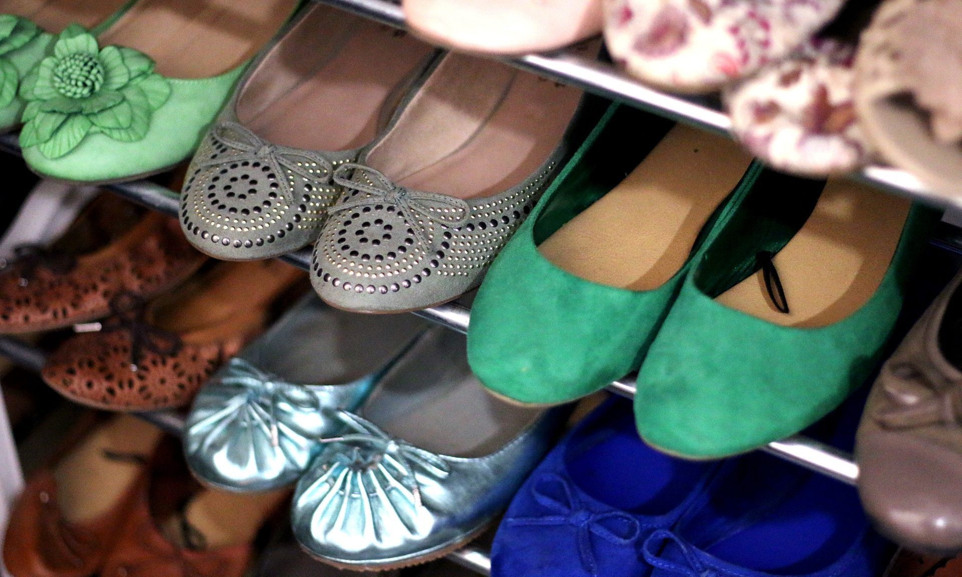 Clarks begins landlord talks over restructuring deal