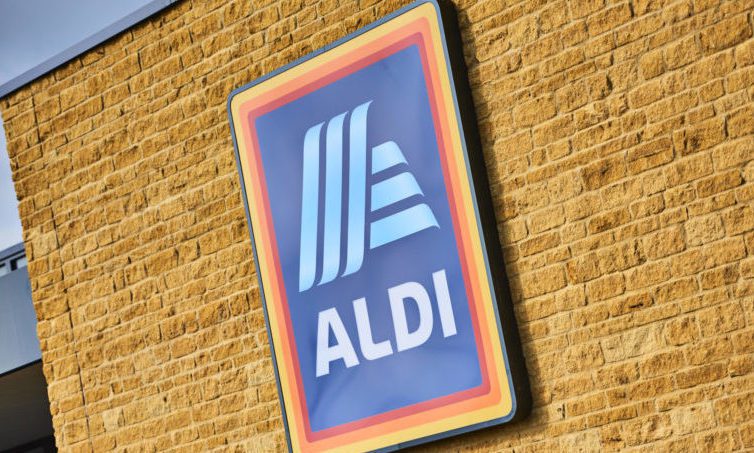 Aldi looks to onboard redundant Arcadia and Debenhams staff