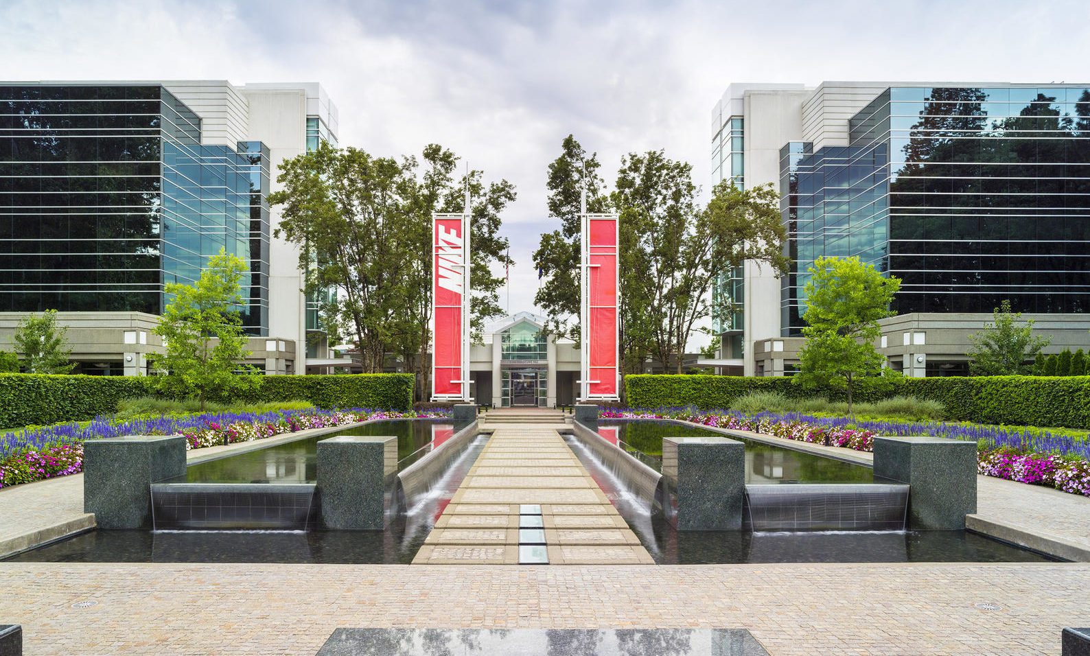 Nike warns retail partners to cut down on reselling