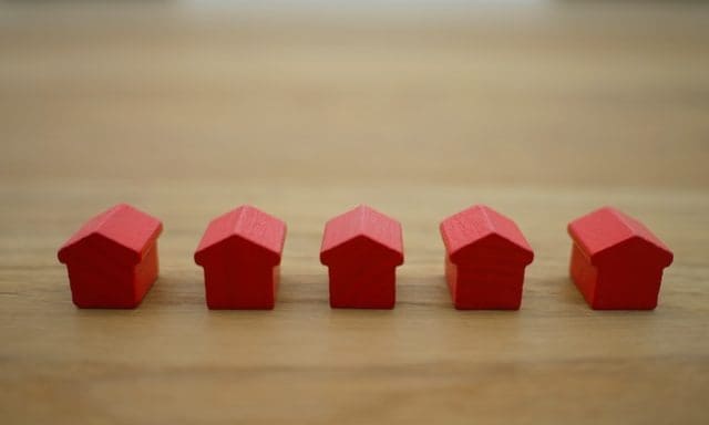 Gov extends rent moratorium for another nine months