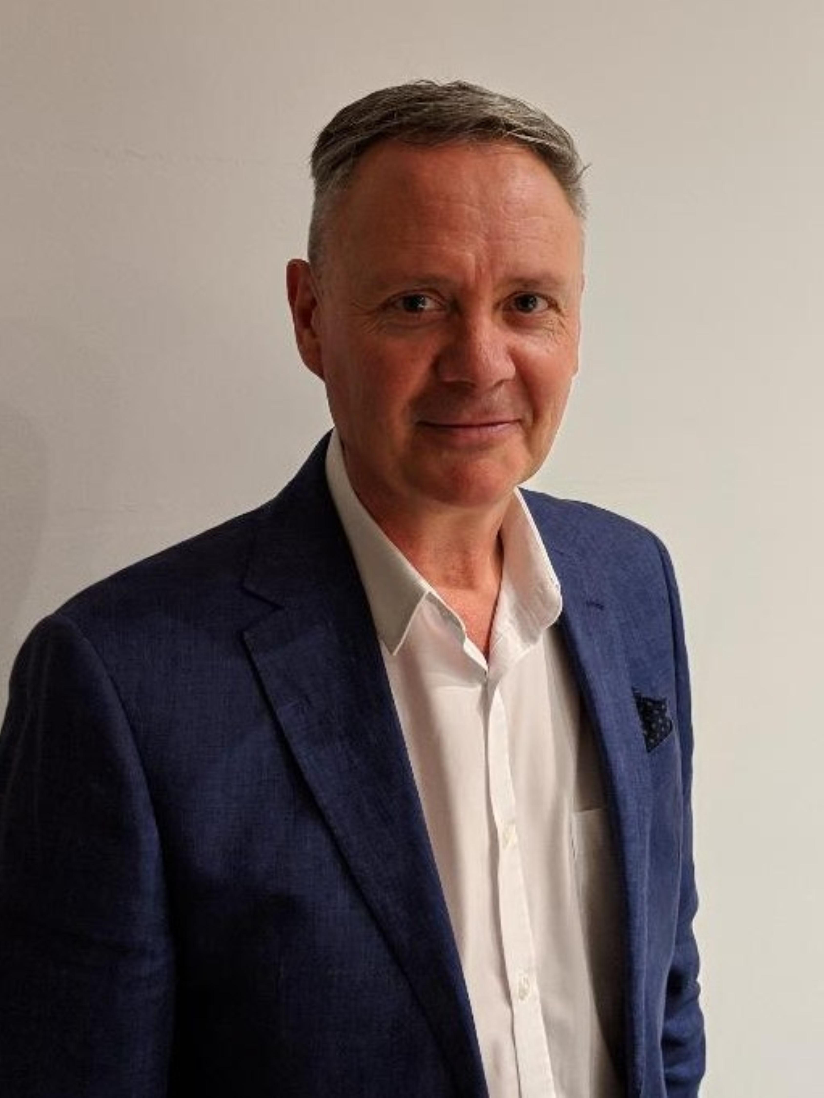 How can etailers prevent fraud without impacting on the customer journey?