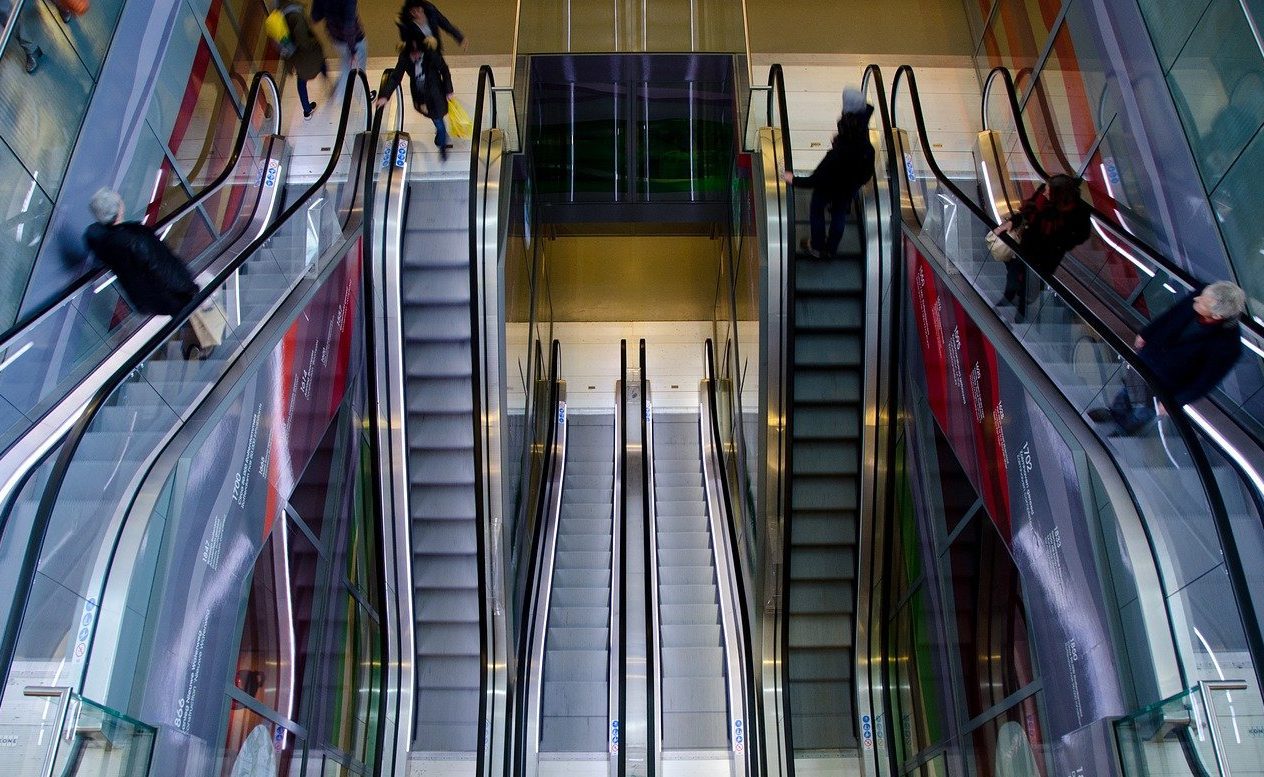 In-store retail is due for a comeback: how to succeed in the post-vax reopening