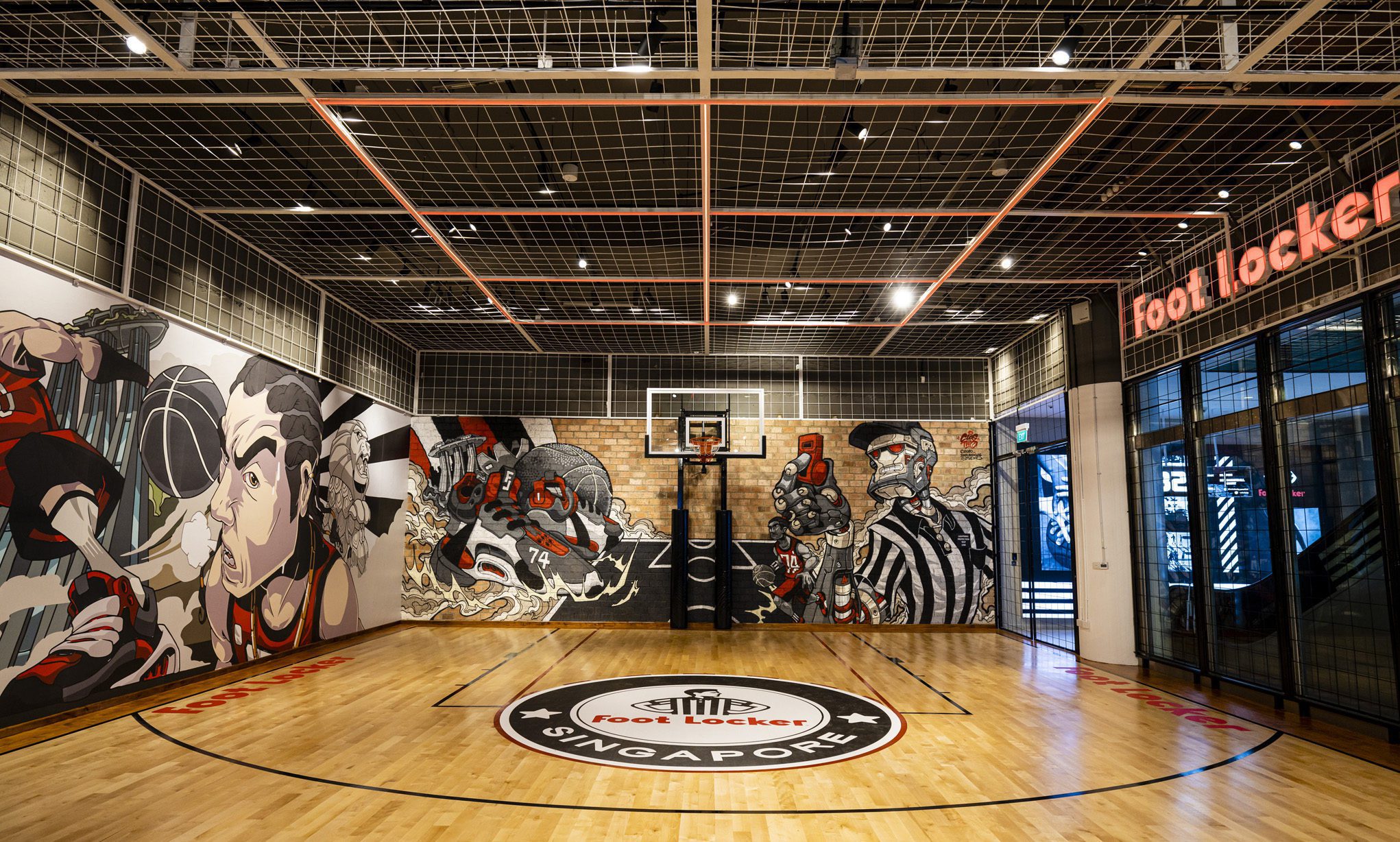 Foot Locker lifts guidance despite fall in Q3 sales