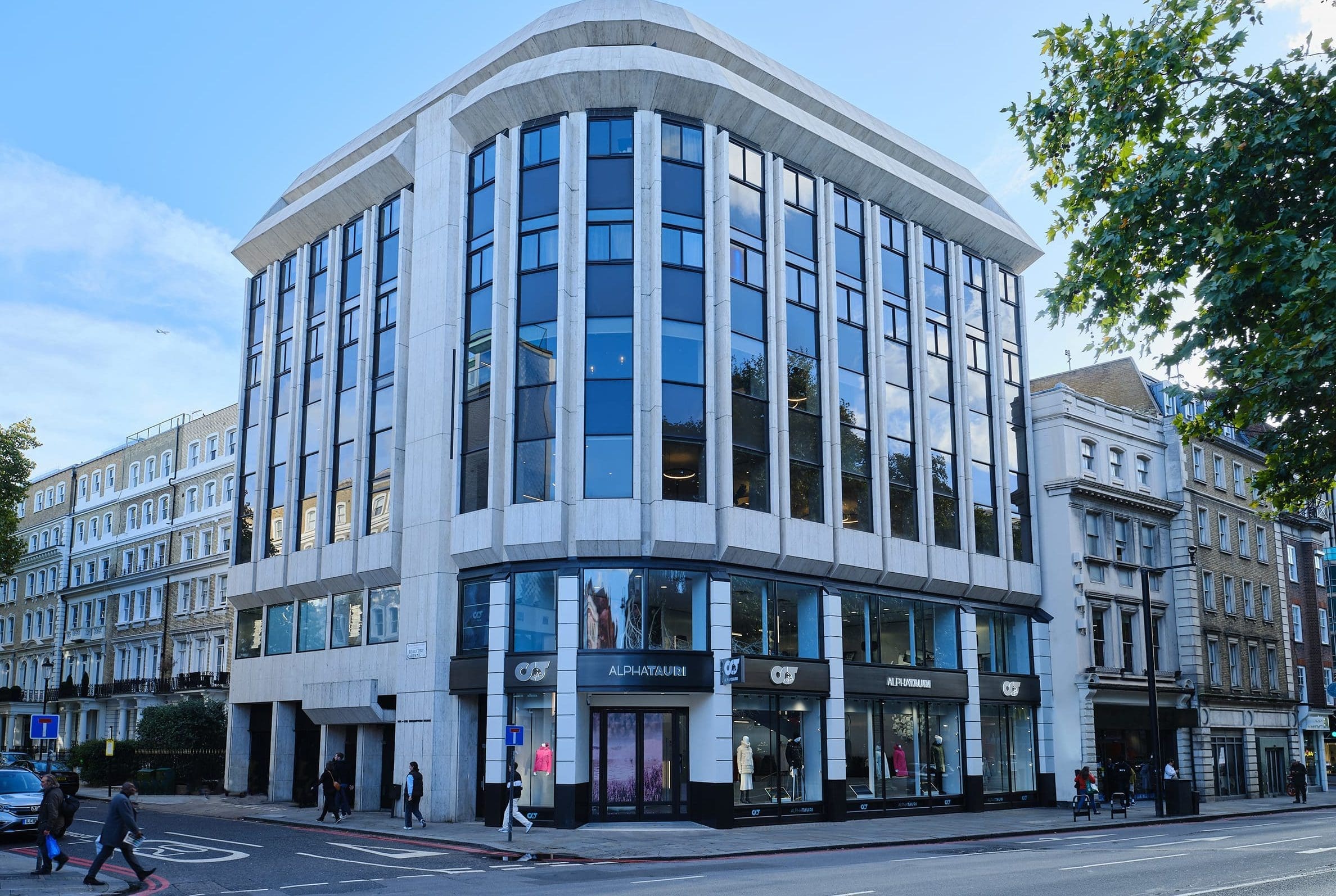 Alpha Tauri enters UK market with London flagship