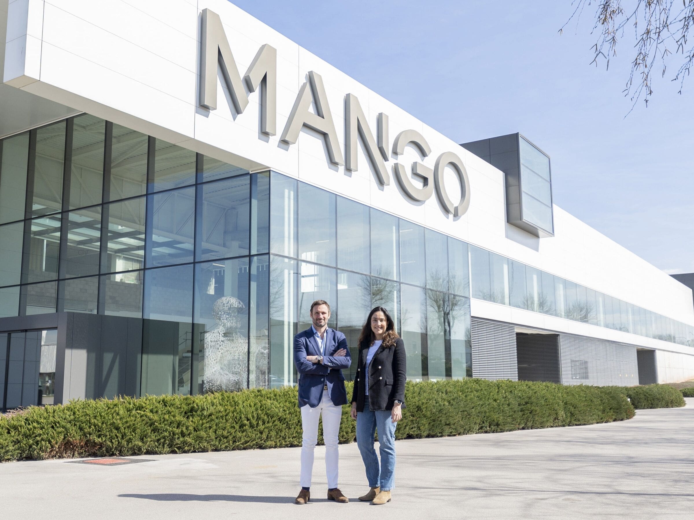 Mango invests in party clothing rental start-up La Más Mona