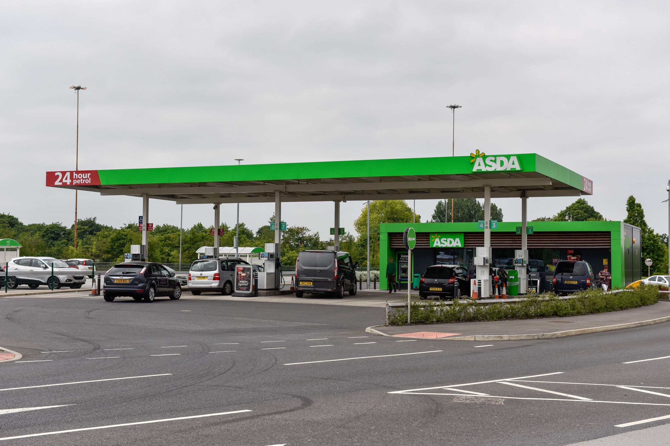 CMA issues £60,000 fine to Asda over fuel price probe failure