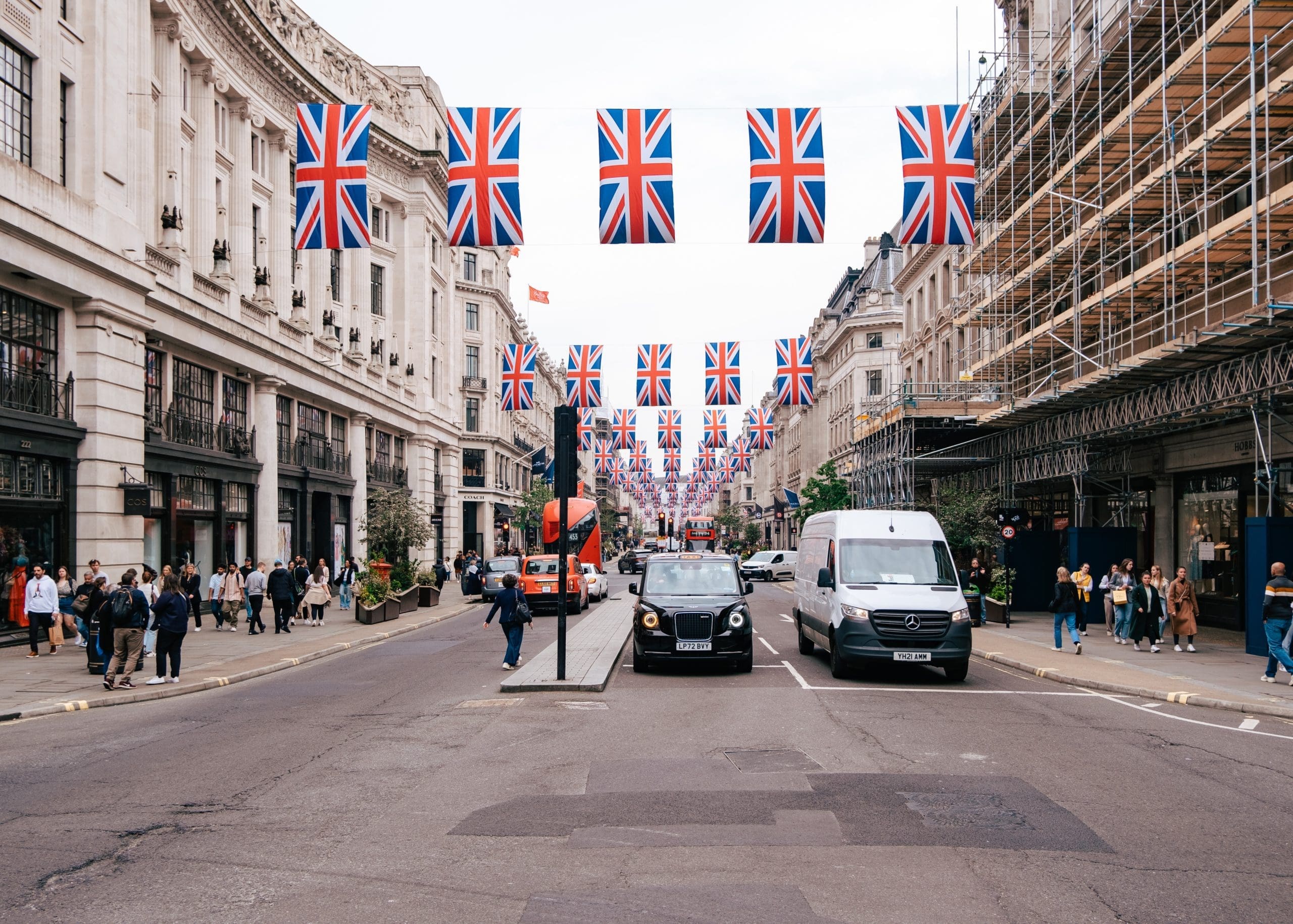 UK footfall falls 13% on Coronation Day but London welcomes boost