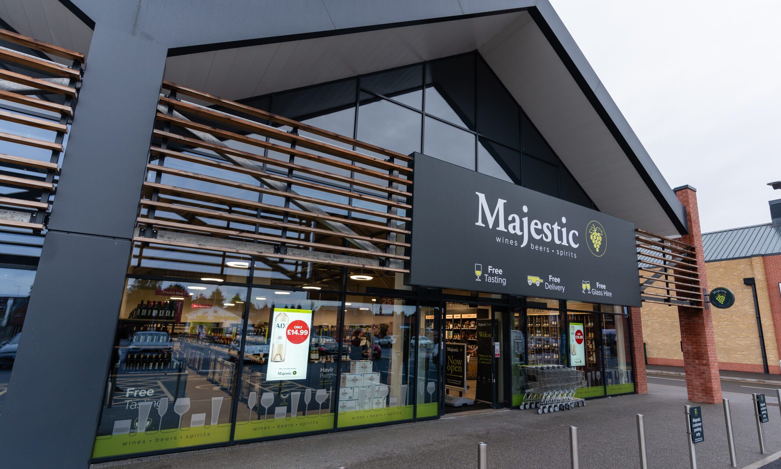 Majestic strengthens store portfolio amid £1m investment