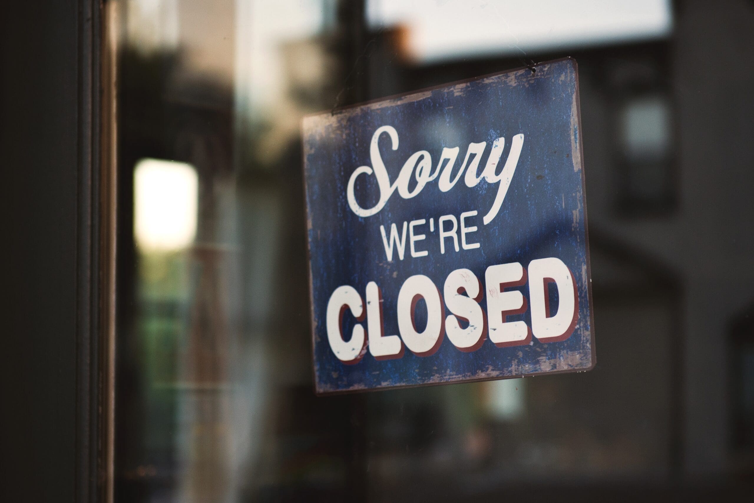 120,000 retail jobs lost in 2023