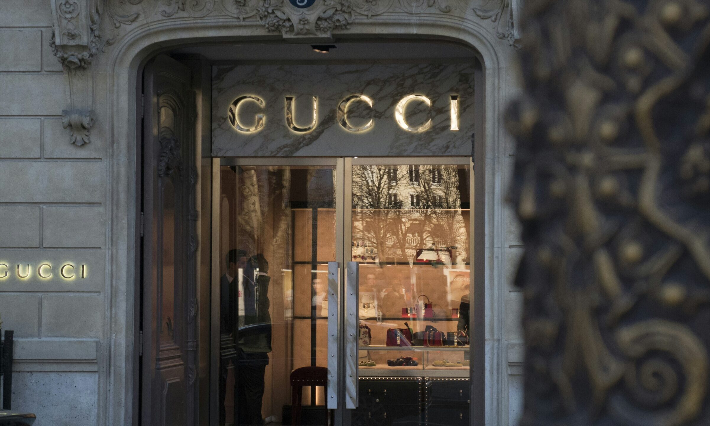 Kering warns first quarter revenues to decline by 10%