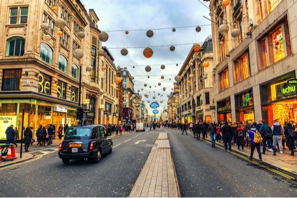Oxford Street revamp to deliver £2.8bn in sales by 2033