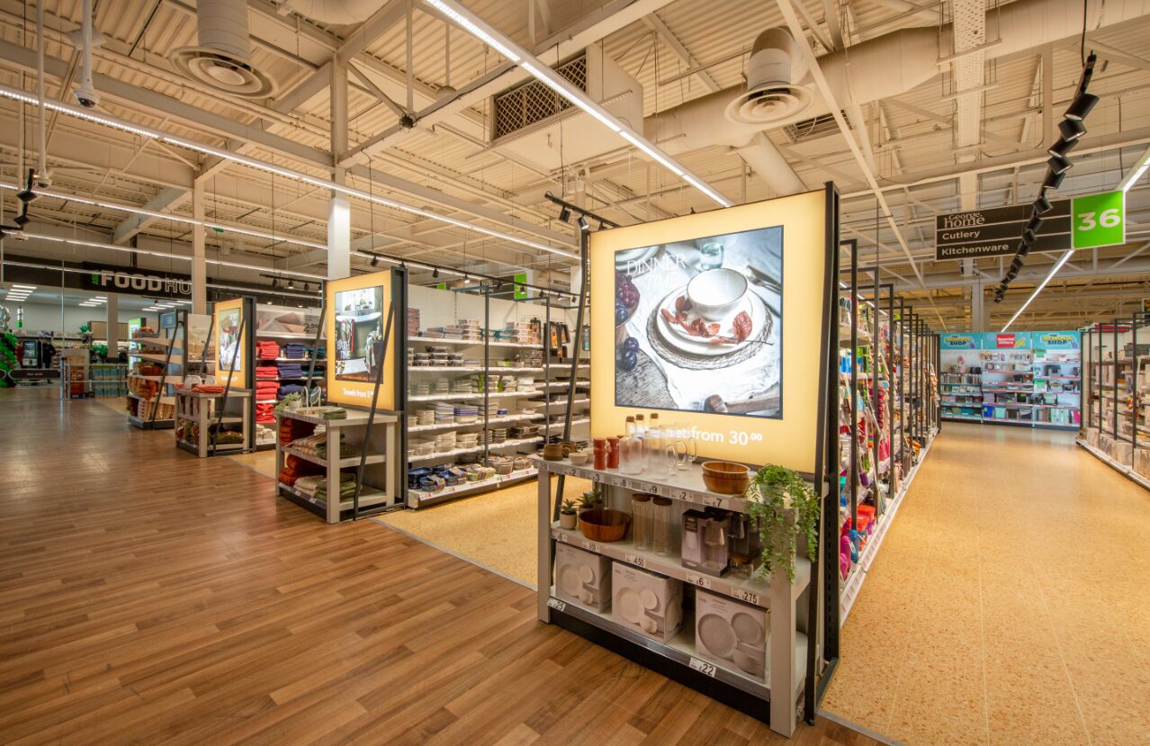 Asda Q1 revenues fall 5.9% to £5bn