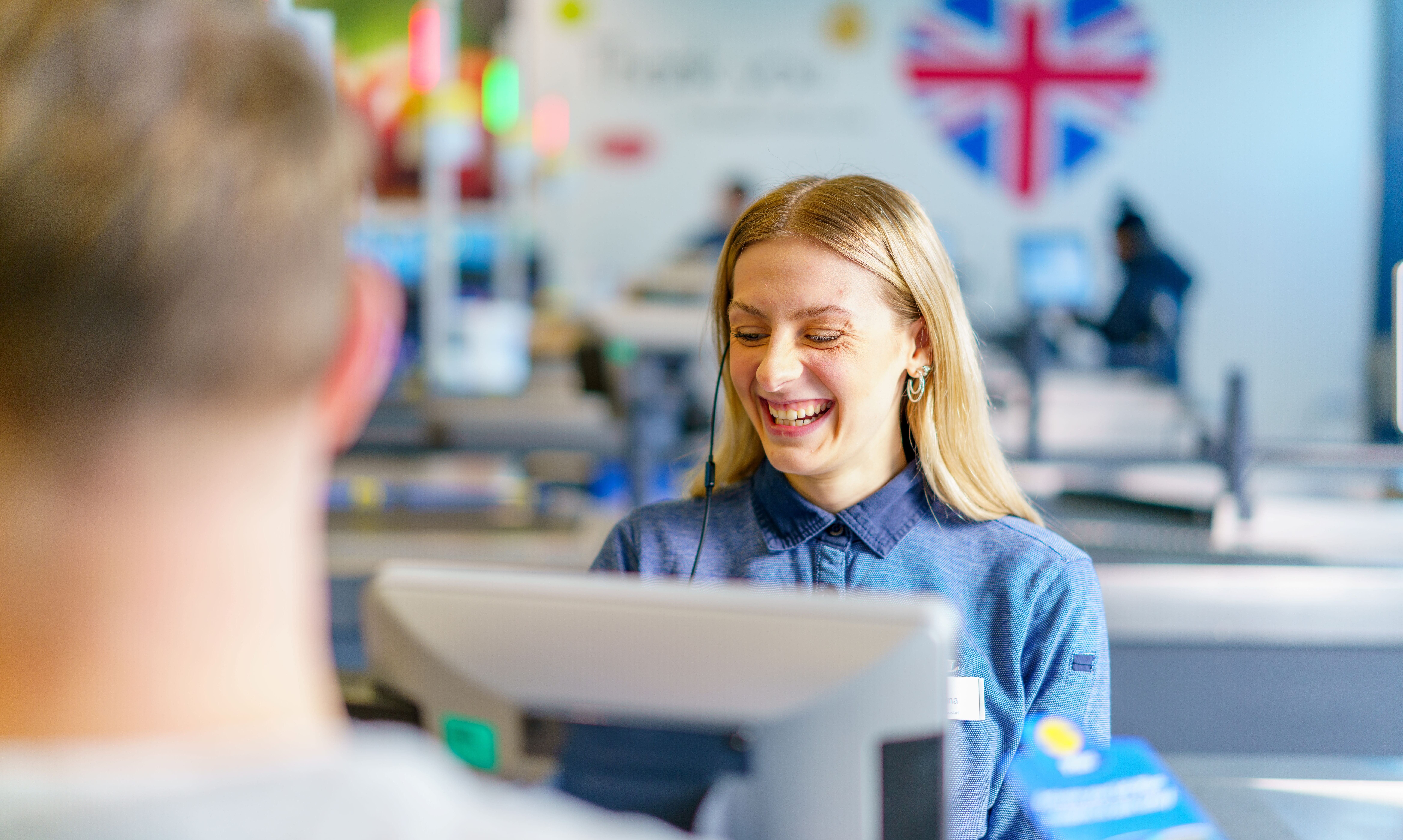 Lidl increases pay for 28,000 hourly-paid staff