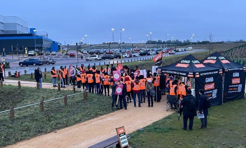 Over 3,000 Amazon staff to vote over union recognition