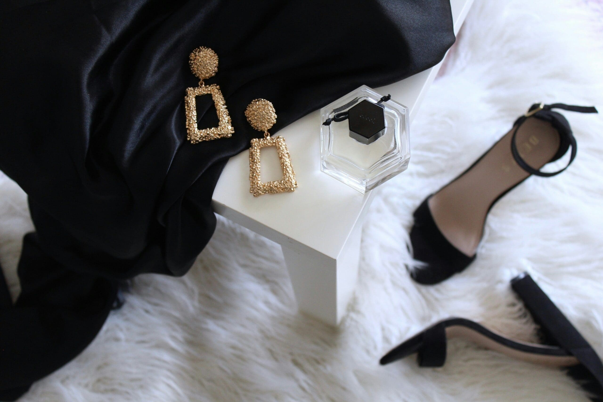 What can the luxury retail sector expect in 2025?