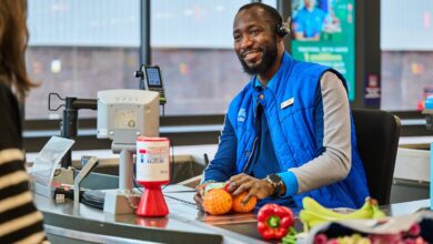 Aldi lifts hourly pay for shop workers to £13