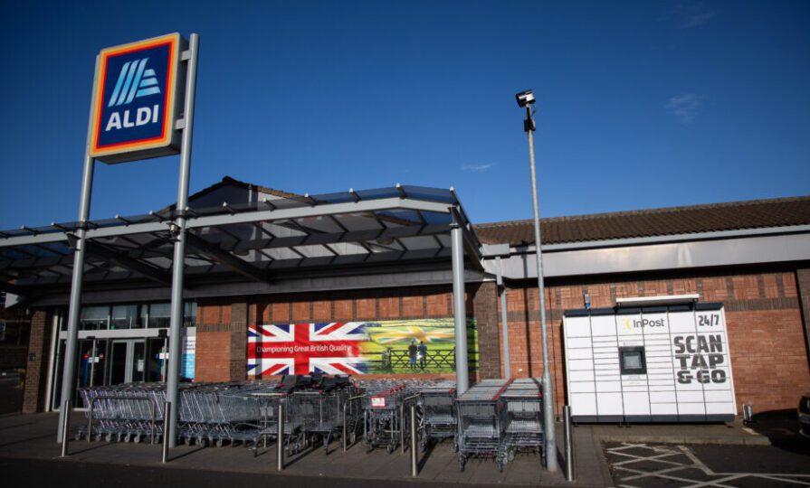 Aldi expands InPost locker rollout to more than 500 UK stores