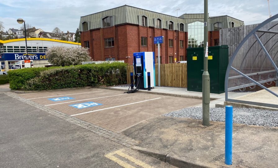 The dos and don’ts of installing EV chargers at retail parks