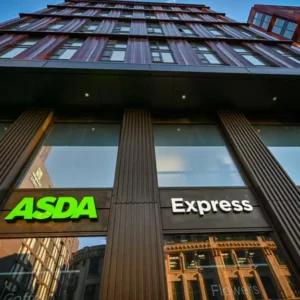 Asda to repay 53,000 staff after payroll errors