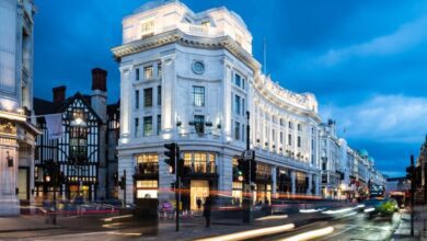 West End festive sales expected to rise 1.3% to £1.7bn