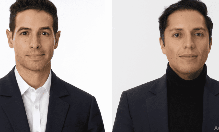 Burberry appoints new operating and customer chiefs