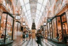 Only 7% of shoppers to buy solely in stores this Xmas, CACI finds