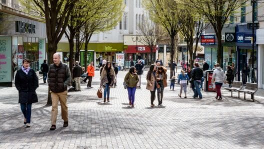 Inflation falls to 2.8% in April