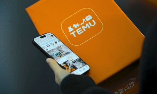 Chinese e-commerce attracts £4.7bn in UK customer spending